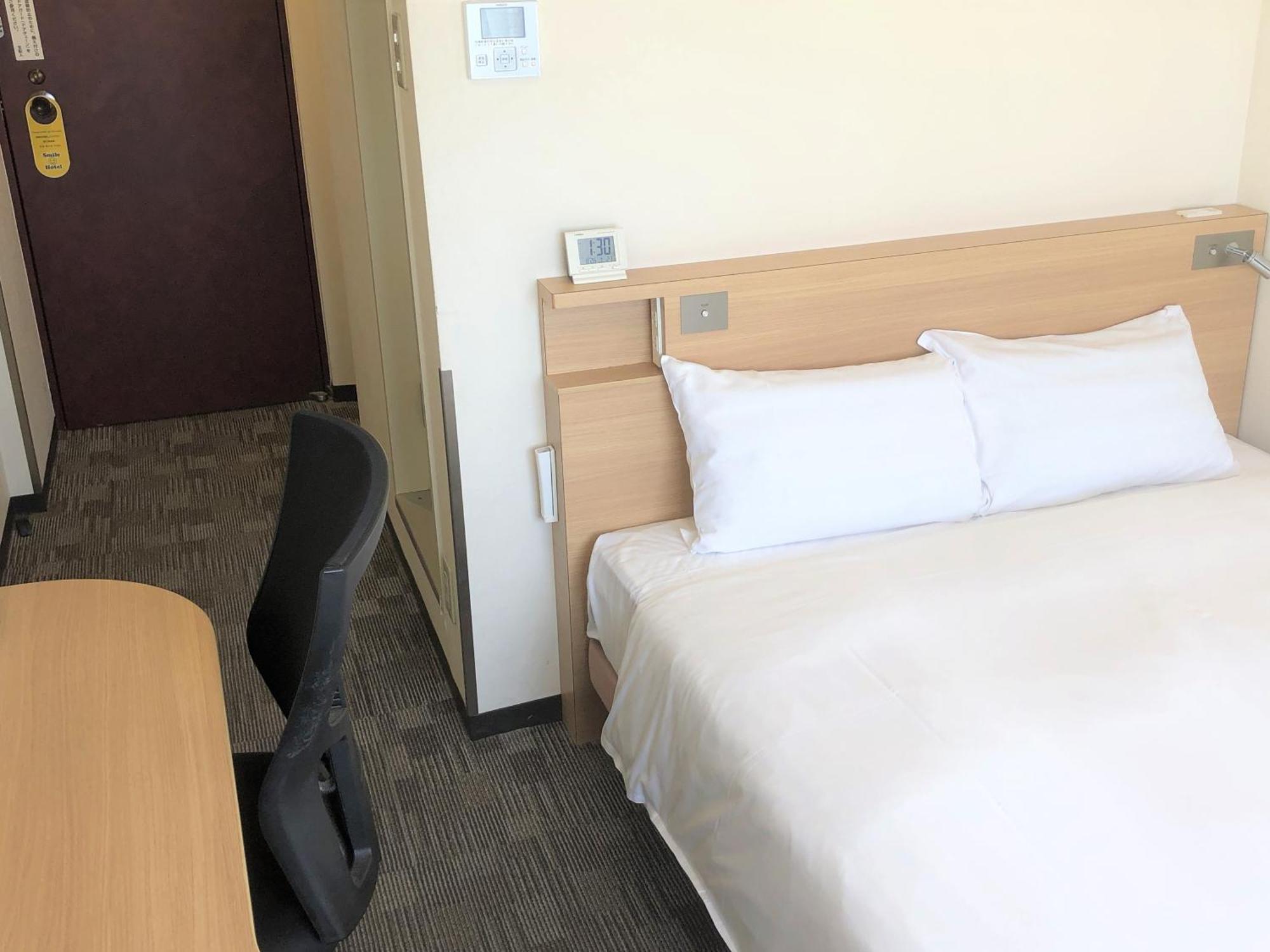 Smile Hotel Кумаґая Номер фото